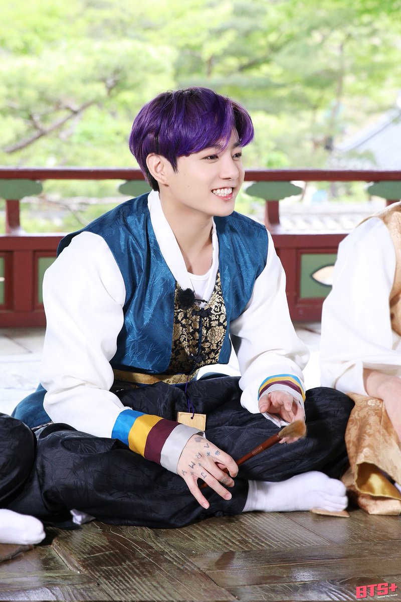 ggukiemimm's tweet photo. Behind cut . Run BTS! 145 (1)
#runbts #runbtsep145 #runbtsbehindcut @BTS_twt https://t.co/xbBp5kde0W