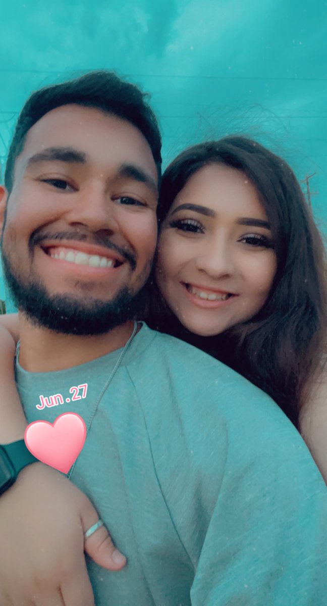 Botello_bobo's tweet photo. Happy 21 birthday to the most beautiful girl out there!! La reina de mi corazón que cumplas muchos más babe hoy es tu día !💕🥳🎂🎉 https://t.co/R5wUzdm0K9