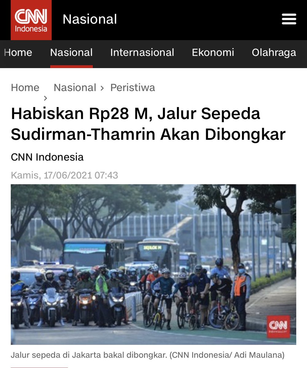 kamto_adi's tweet photo. 1. Pengecatan pswt kepresidenan bersamaan dg jadwal Check-D (pemeliharaan 4 tahun), shg pas waktunya, dan suatu keharusan utk cegah korosi.

2. Biaya 2M itu untuk 4 pswt &amp; heli (cmiiw).

3. Kalau mau banding-bandingin, ada biaya yg jauh lebih besar kemudian akan dibongkar lagi. https://t.co/AyoishMS12