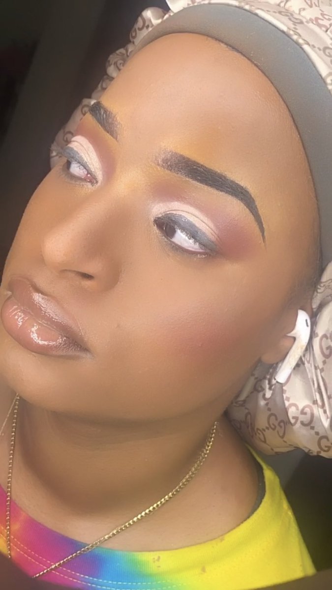 ravendixonn's tweet image. I will be taking appointments in hsv, AL💗!! I’m looking for a few models to try different makeup looks. If you’re interested make sure you’re following my Mua page on IG! Vote on the story polls! @ beatbyravennicole🔥. #hsvmua #upcomingmua #aamu24 #aamu25 #aamu