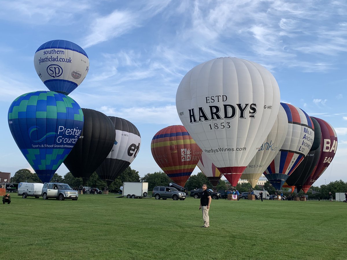 Incredible scenes <a href="/bristolballoon/">Bristol International Balloon Fiesta</a> at Elm Park in Filton, North Bristol. With a 6.30am ascent, it’s been a very early start! ☕️#costacoffee