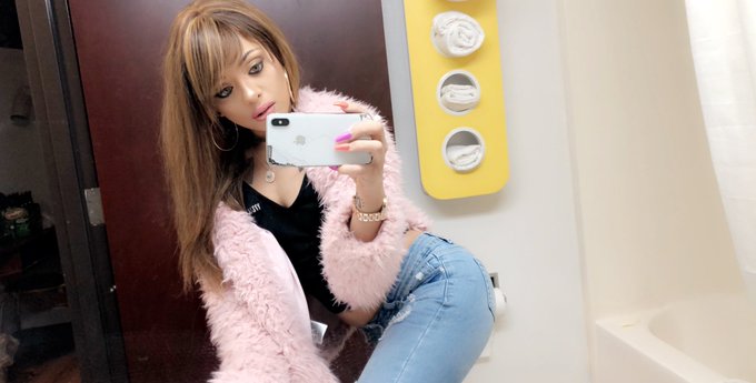 My IG: @hollyhendrixofficial https://t.co/xqwPXyM9Oe<a class="tags" target="_blank" title="On Twitter" href="/?out=eyJ0eXAiOiJKV1QiLCJhbGciOiJIUzUxMiJ9.eyJpYXQiOjE3MjA1MzY4NDQsImlzcyI6InR3cG9ybnN0YXJzLmNvbSIsIm5iZiI6MTcyMDUzNjg0NCwiZXhwIjoxNzUyMDcyODQ0LCJyZWRpcmVjdF91cmwiOiJodHRwczovL3R3aXR0ZXIuY29tL2hvbGx5aGVuZHJpeG9mZmljaWFsIn0.XB41vZF2jWSFU8UfLTbHUBZC7jYLlM--cBK6KtJ4MGz_wSFRMuTOcKw7HYqgWfkTueRugKnWOcnw5lEmPqK1zg">@hollyhendrixofficial</a><a href="/tag/newprofilepic"class="tags"><span>#newprofilepic</span></a>