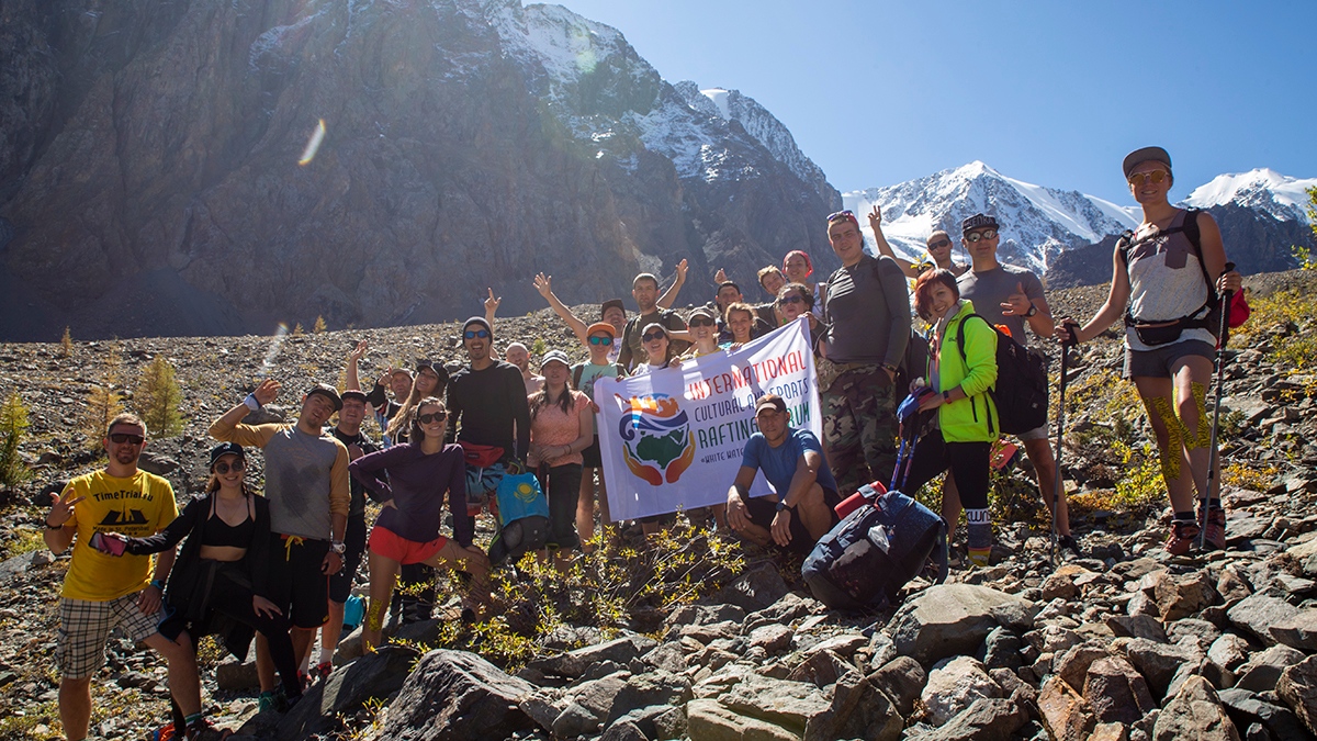 White Water of Siberia 2021 is nearly here. Find out about preparations and maybe submit a late application:
internationalrafting.com/2021/08/white-…

#russia #siberia #whitewaterofsiberia #strongertogether #thisisrafting #weareirf
