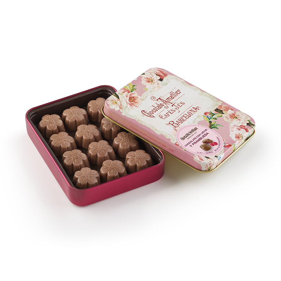 conserven's tweet photo. Amatller - Gevulde Bloemblaadjes Frambozen
Heerlijk gevulde chocolade bloemblaadjes met een vulling van frambozen in een mooi bewaarblikje.
#chocolateoftheworld #chocotale #chocolade #amatller #chocolatelovers #chocoladewinkel #finefood #Foodspecialiateiten
#delicatessen https://t.co/HOe6xvJ2Ju