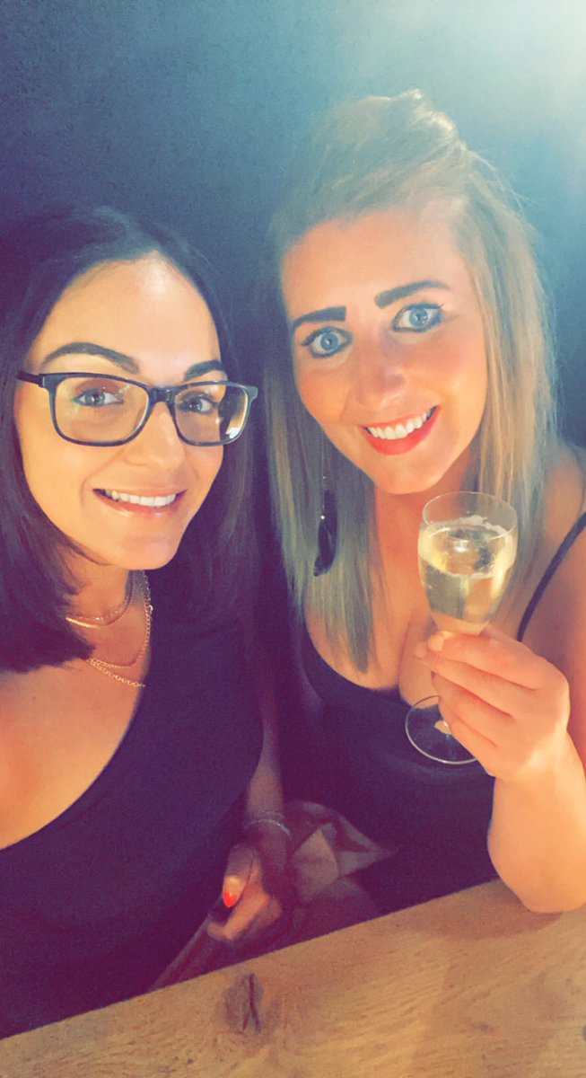 shonalamontbarr's tweet photo. Birthday girl Suzanne ❤️🥳🥂 nights out with the girls https://t.co/tPwiflfHel