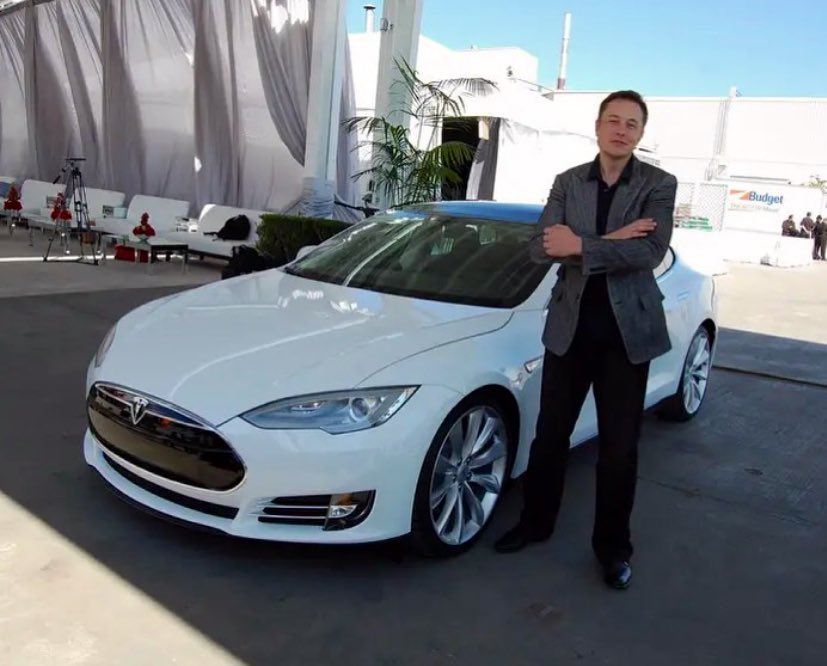 TeslaOwnersEBay's tweet photo. If 2012 @elonmusk could see how far @Tesla @SpaceX have come. Would they believe we survived? Well cheers, 🍻 but now we carry on. For we know the best is yet to come! 💪🏼 https://t.co/rOG8syxa63