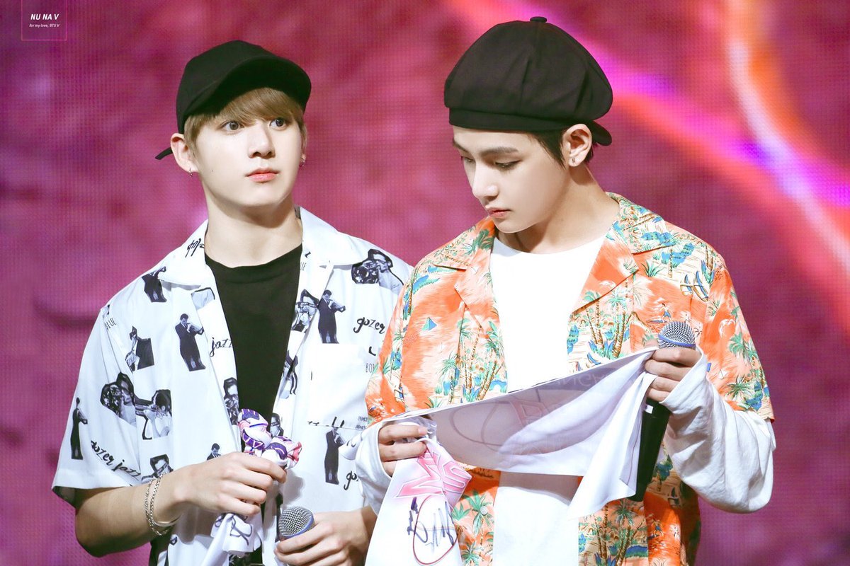 170804 뮤직뱅크 인 싱가포르

#뷔 #V #정국 #JUNGKOOK #JK