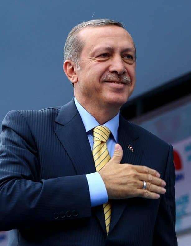 yaseminturan54's tweet photo. 19 yıldır ülkemize her alanda çağ atlatan liderlik sayesinde bugün, afetlerle mücadele noktasında en ileri safhadayız. Sayın Cumhurbaşkan'ımızın vizyonu ve gayretleriyle Türkiye'miz ilerlemeye ve gelişmeye devam edecek inşallah. #İyiKiVarsınErdoğan

@aysekesir 
@AKKADINGM https://t.co/k3pZ5kXRrA