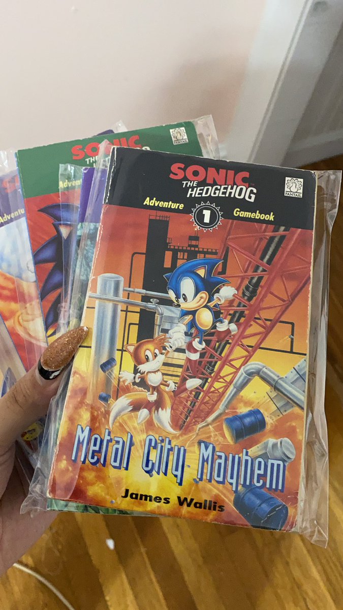 Persephiroth's tweet photo. Y’all may not know the chaos coming to my stream soon but if you listened to #8bitbookclub you do.
@NADDPod_ Imma hate myself soon. https://t.co/1ewW9EvWhX