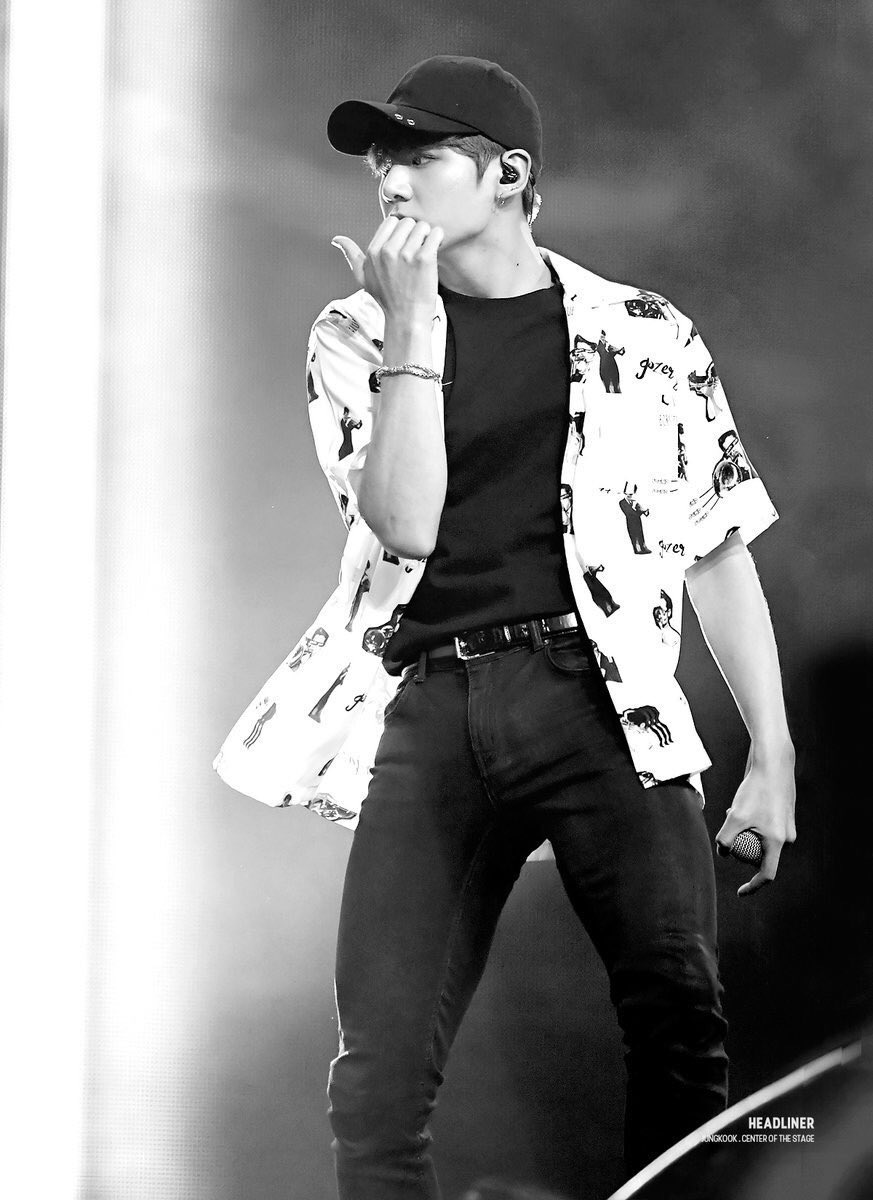 170804 뮤직뱅크 인 싱가포르

😮🥺😭💜

#정국 #JUNGKOOK #JK