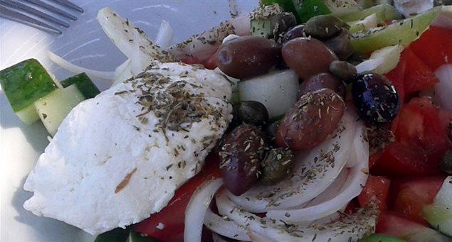 NaxosIslands's tweet photo. Have you ever tried #Xynomyzithra from #Irakleia island?

This is a type of soft #cheese, produced with local goat milk mainly in June and July.

Visitors will have the opportunity to try it at the local #tavernas and #restaurants.

Have you ever tried Xynomizithra? 

#naxos https://t.co/iINUBKlg43