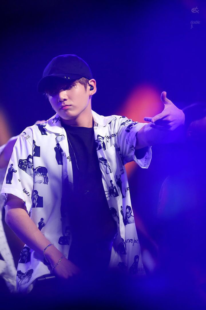 170804 뮤직뱅크 인 싱가포르

#정국 #JUNGKOOK #JK