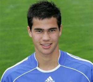 Happy birthday to Phil Younghusband who turns 34 today.  