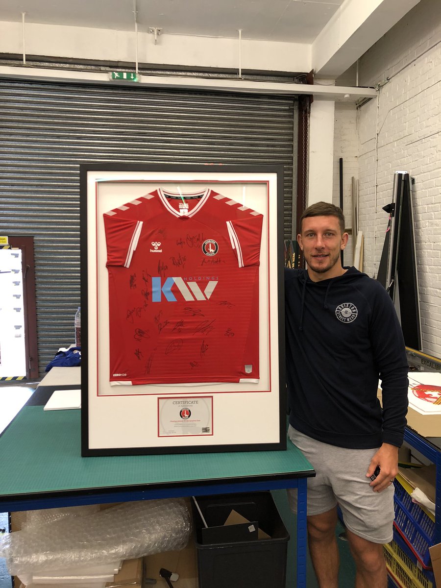 Can’t thank <a href="/bespoke_framer/">TheBespokeFramer</a> enough. Brilliant quality and professional service. Highly recommend. 🔴⚪️👍🏻