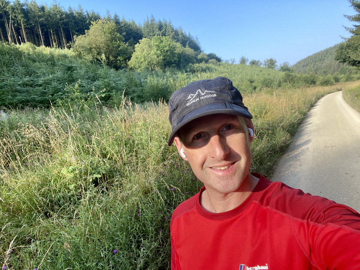 ryansheldrake's tweet photo. Thought I’d get a 10k in the forest to clear my mind before kicking off a cross account forensics mini project 🚶‍♂️⛰🌲💻🧐🤓 https://t.co/dHNFhAs59f