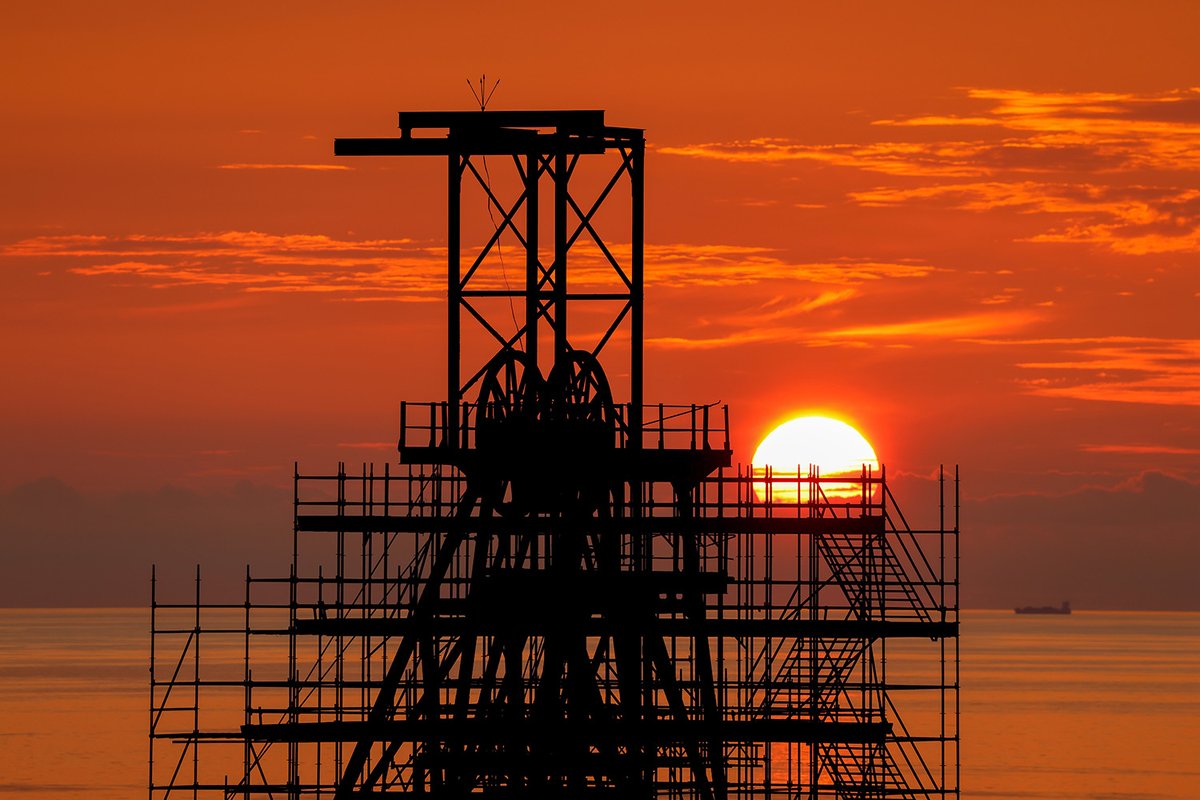 Last night's sunset behind <a href="/geevormuseum/">Geevor Tin Mine Museum</a> Victory Shaft head gear, which is currently surrounded in an impressive feat of scaffolding so that it can be surveyed, and any essential repair work that is needed can be carried out. <a href="/CornwallLive/">Cornwall Live</a>