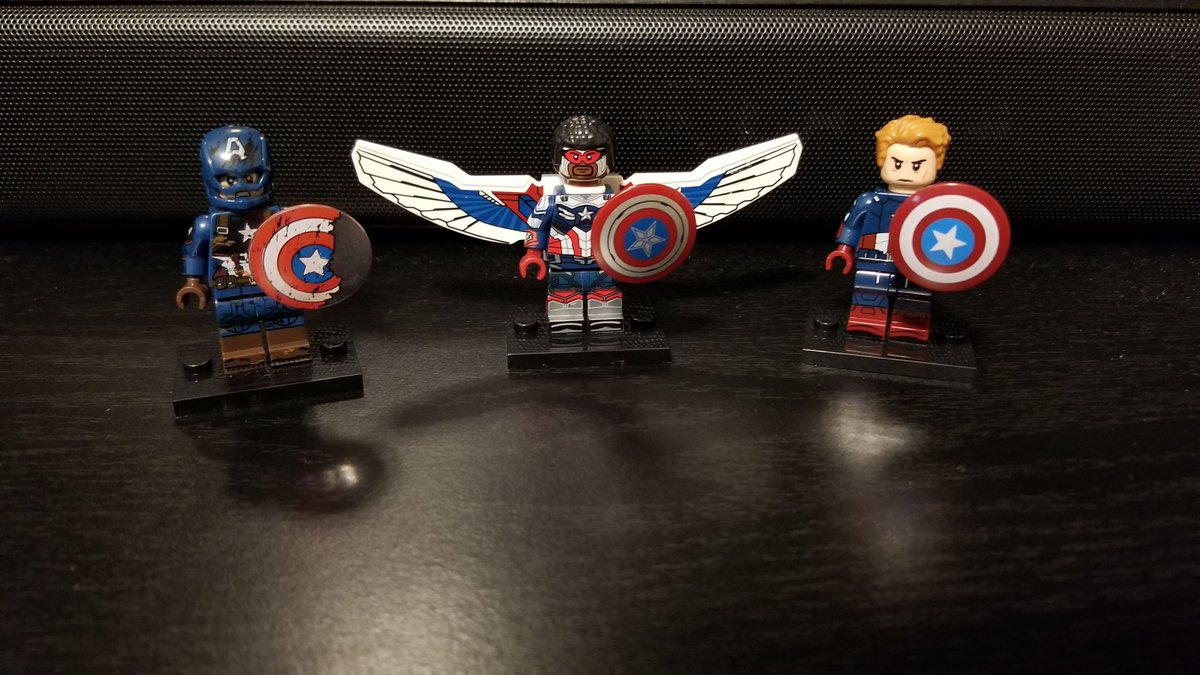 Wrapped up the day by picking up some new Captain America and Falcon LEGOs at <a href="/frankandsonshow/">Frank & Son Show</a>