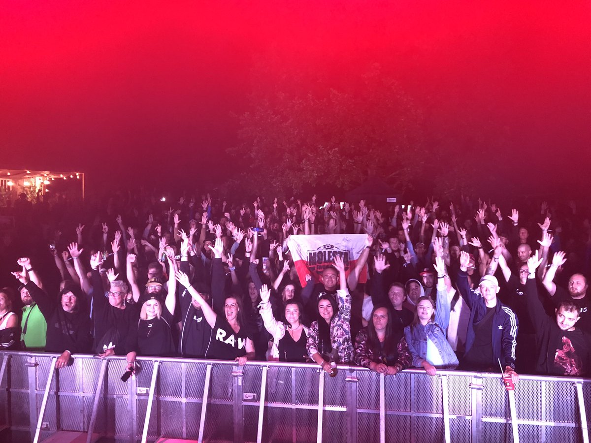 wdzone's tweet image. Molesta, Hemp Gru a później…