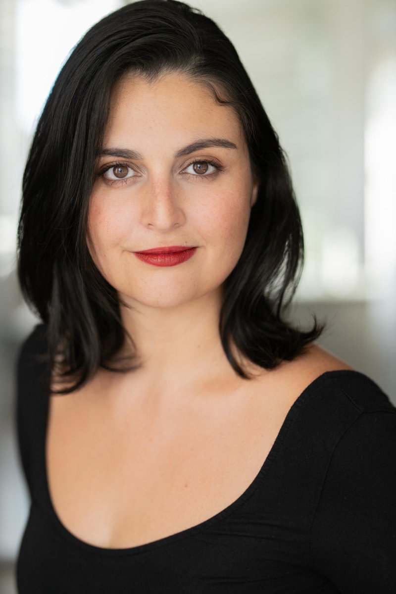 esmondroad's tweet photo. The incomparable Chantelle Micallef Grimaud is our Agave for The Bacchae.
Watch her anger the gods Aug 20-25 @TheHenChickens @CamdenFringe π #gobacchaego #camdenfringe
Tickets β> https://t.co/ybstY2JxwF https://t.co/PeLN7R4sOg