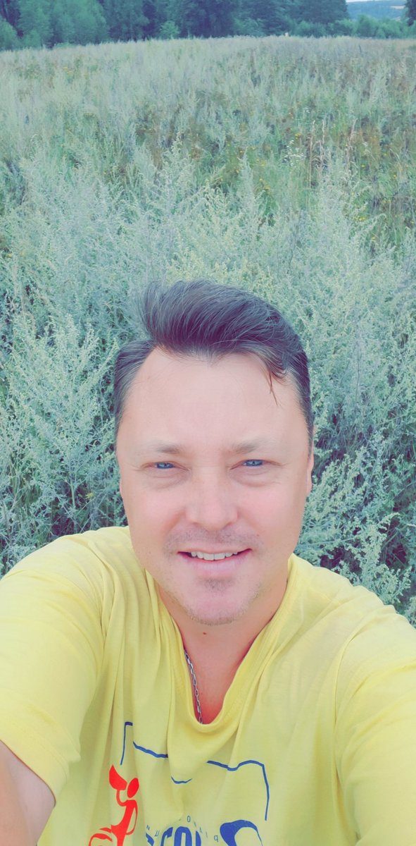 AShmachkov's tweet photo. Полыневое поле
#я #лицо #селфи #сэлфи https://t.co/D4R56DjkBe