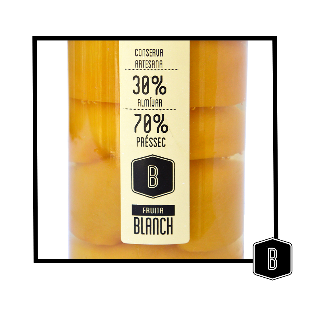 T’agrada el #préssec 🍑 en #almívar? Excel·lent i refrescant com a postre d’estiu! 🏖☀ A #FruitaBlanch seleccionem la fruita peça per peça, obtenint un gust autèntic. 

El pots aconseguir a la nostra #BOTIGAONLINE 🛒💻 fruitablanch.com/producte/conse…

#ConservemLaTradició #SomDelOest