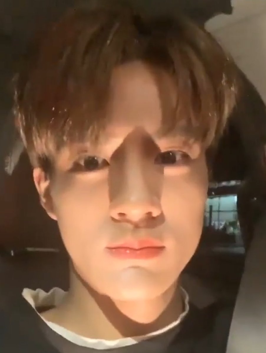 ฟฟ°(💘) tweet media