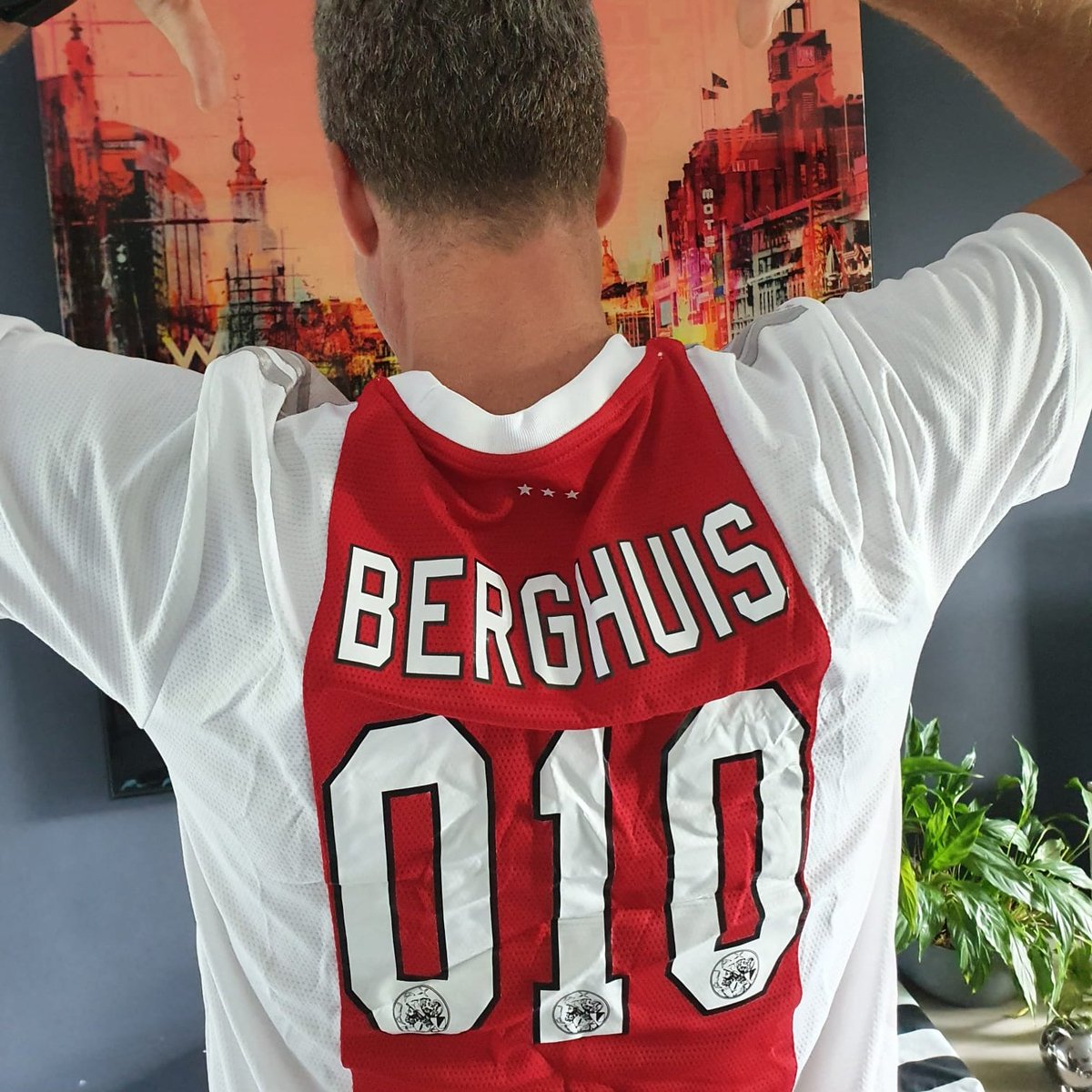 Nieuw shirtje is binnen! Met het nieuwe nummer van Berghuis! #Ajax #Berghuis #nultien #010