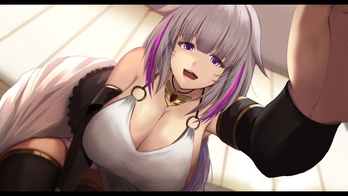 巨女女神に小さくされてよちよちされたい 