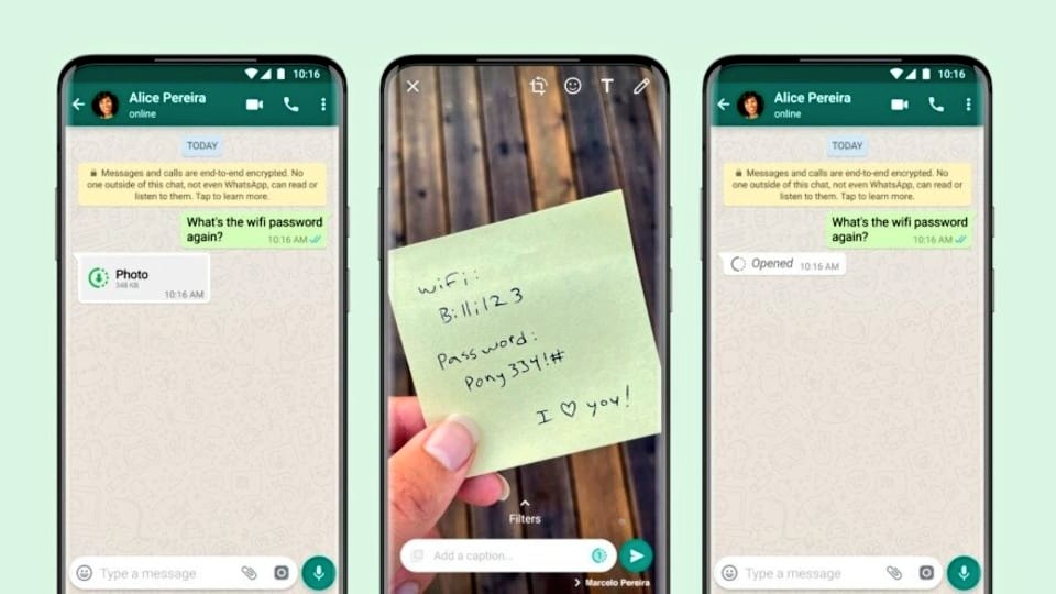 Tushar_KN's tweet image. #WhatsApp has rolled out #ViewOnce feature which&apos;ll allow users to send pics &amp;amp; videos that&apos;ll disappear from chat after recipient views them. Media&apos;ll not be saved to recipient&apos;s photo gallery &amp;amp; they can&apos;t forward them through app.

Ab nahi bolna padega dekh ke delete kar dena 🤣
