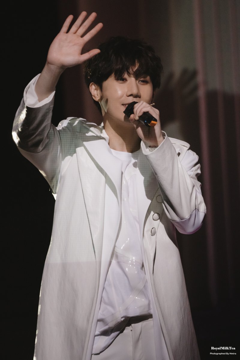 RMilkTea0117's tweet photo. 21.8.3. 김성규 - 뮤지컬 광화문 연가 커튼콜 / 예술의전당 오페라하우스
@KSK_official #인피니트 #성규 #김성규 #INFINITE #Sunggyu #Sungkyu #광화문연가 #뮤지컬광화문연가 #예술의전당오페라하우스 #예술의전당 https://t.co/bZkwqHKPWg