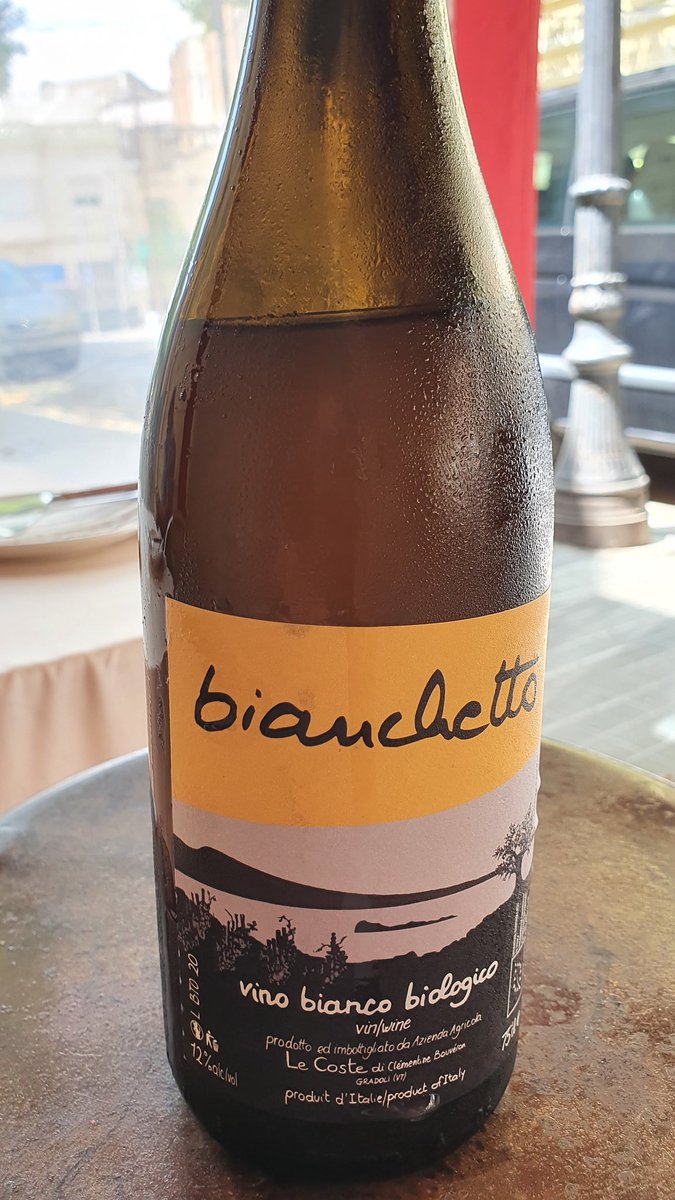 moniesca72's tweet photo. Un dimecres d'agost a Barcelona... Al #Xemei 😋😍😌🔝 https://t.co/9CzyEBGKWK