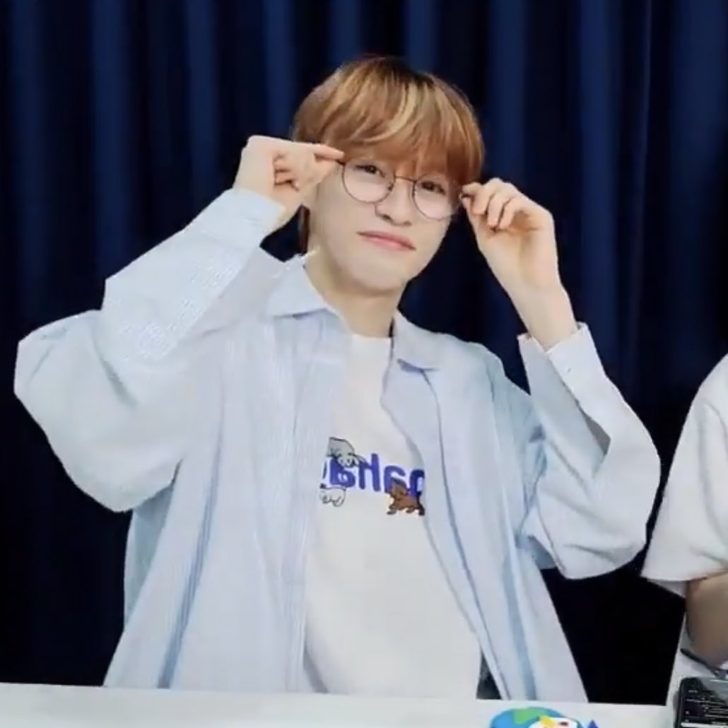 a-min in specs 👓 #AMIN #아민