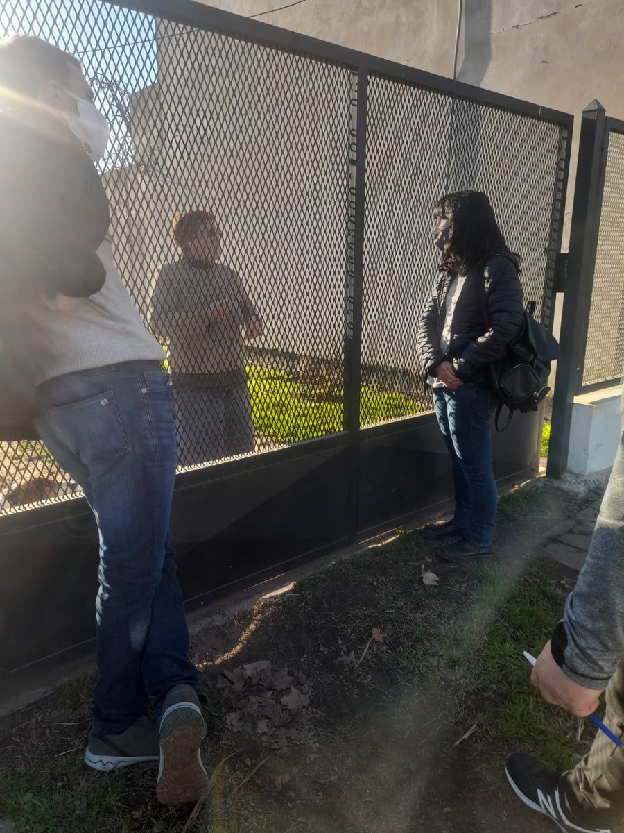 📌 El mano a mano con los vecinos es una #premisa ☝️ que tenemos como equipo de Gobierno; es por eso que en la tarde de hoy recorrimos los Barrios #Falucho y #Villa Rauch 😍, con la idea de encontrarnos y escuchar las inquietudes y sugerencias.
#NuestroFuturoesJUNTOS 🤝