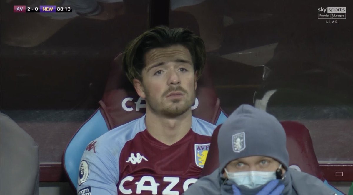 📊 - The % of minutes Man City players played last season

- Sterling 74%
- Silva 60% 
- KDB 58%
- Mahrez 57%
- Foden 47% 
- Torres 38% 

This was Grealish’s reaction to being subbed with 2 mins to go against Newcastle, whilst 2-0 up

#AVFC