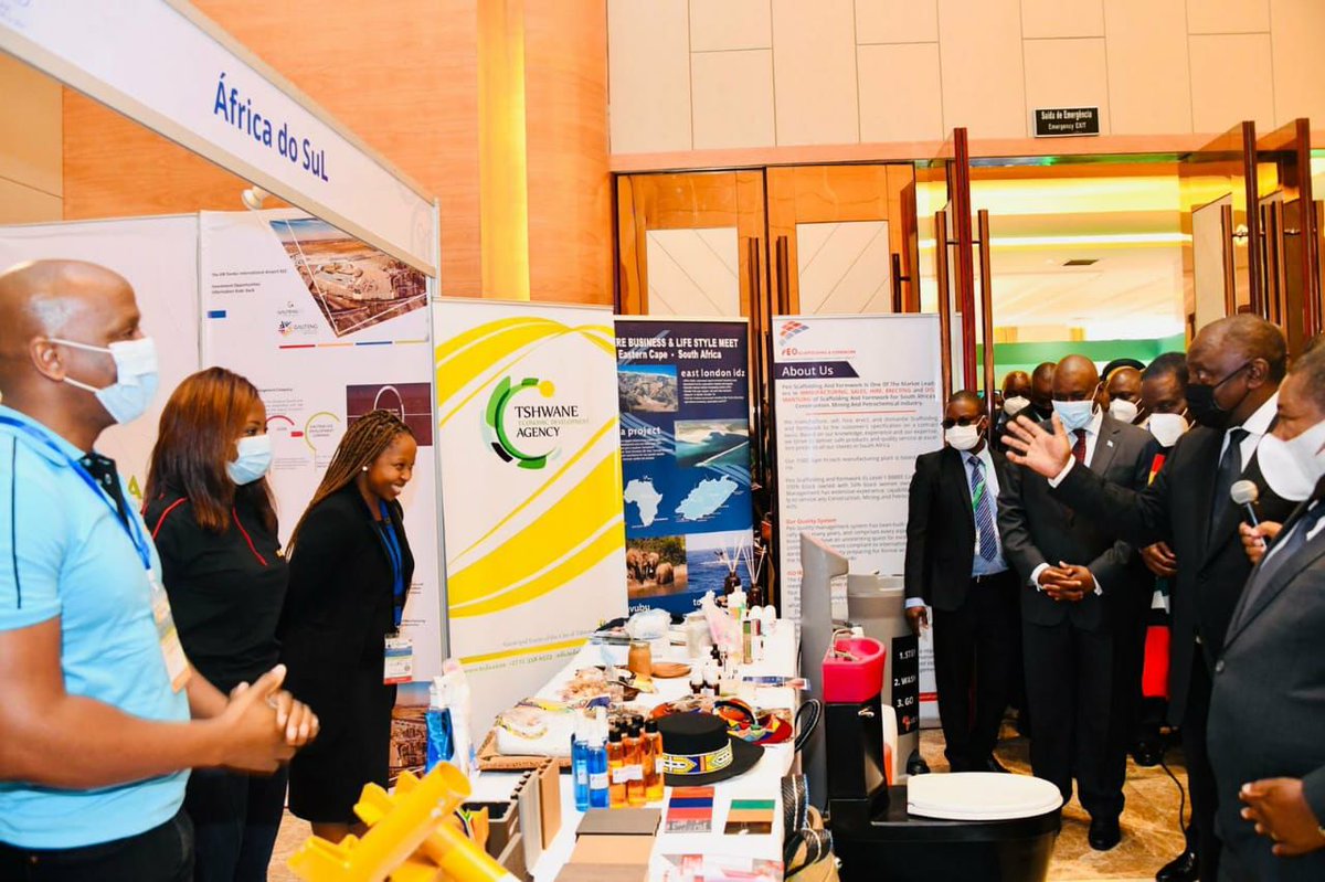 JdPBCN001's tweet photo. Media statement Cllr Bruce Lee 
MMC for Economic Development and Spatial Planning 

4 August 2021  Tshwane Economic Development Agency advances opportunities for local Tshwane businesses.  

#TshwaneStableSafeDelivers 
@cnlrBruceLee https://t.co/oMUrfLKZyl
