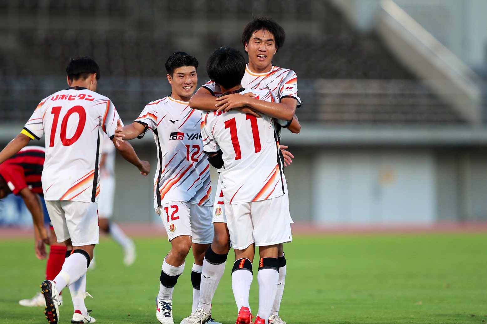 Twitter 上的 名古屋グランパス Nagoya Grampus 名古屋グランパスu 18 第45回 クラブユース選手権 優勝 決勝戦 Ft 北海道コンサドーレ札幌u 18 0 2 名古屋グランパスu 18 39 甲田英將 71 真鍋隼虎 若鯱 おめでとう 見逃し配信
