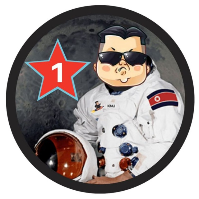 Cryp_toMad's tweet photo. @Eljaboom @safemoon @binance @WSGToken @DogemonGoApp No , he mean #kimjongmoon to the moon
Right? @1goonrich https://t.co/G7wGvF3Rd7