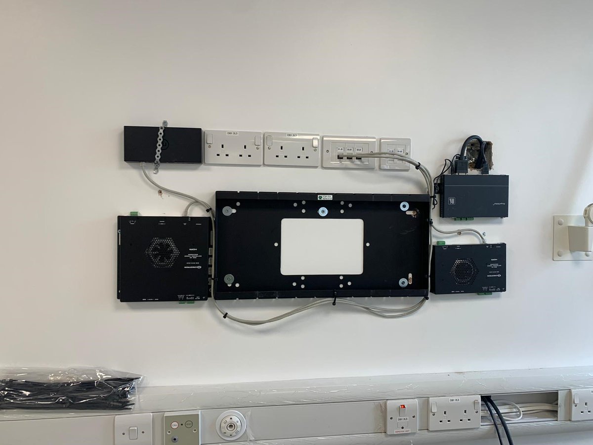 rocheav73's tweet photo. Some #OnsiteInsight pics of the #WorkInProgress at @sunderlanduni School of Midwifery. #avtweeps
@Crestron / @LGUK_B2B / @DalenTOPTEC / @Kramer_UK / @AudacAudio https://t.co/qQGuf64rrK