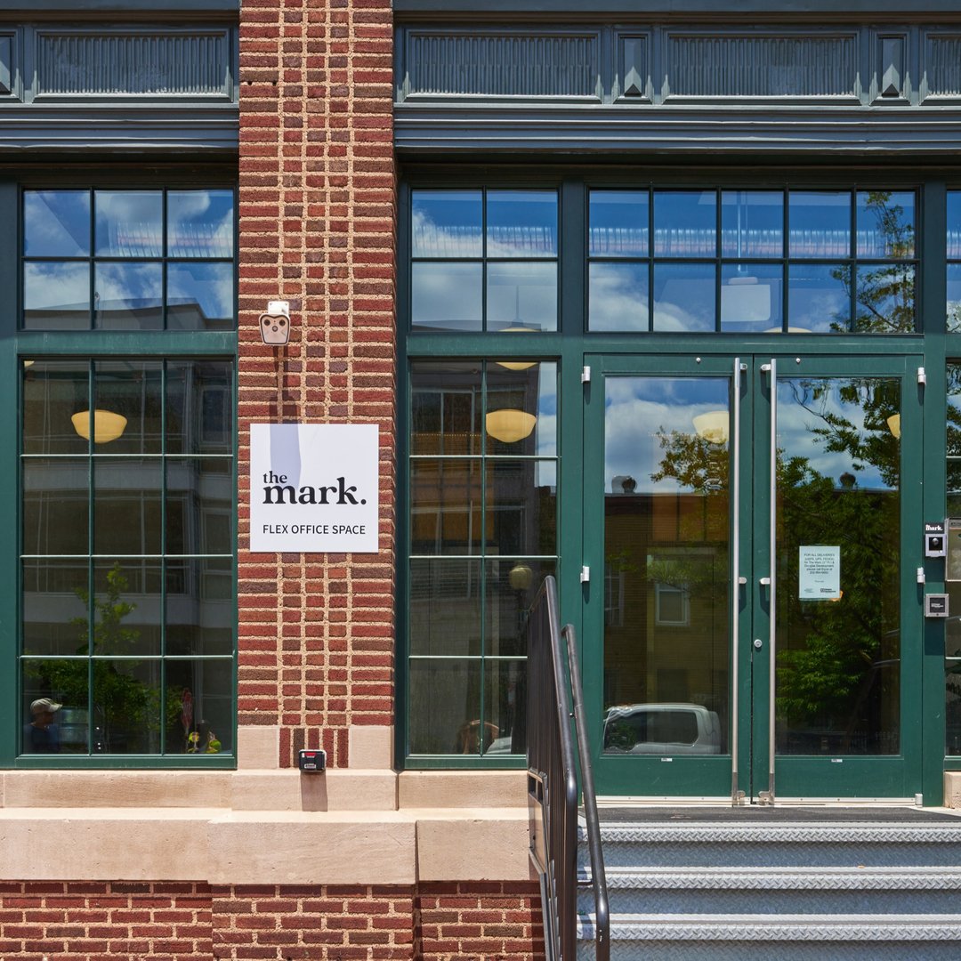 erinfabio's tweet photo. Client Spotlight! @themarkoffices 🏢 The Mark's design-driven and service-forward workspaces in Washington DC unite a driven community of entrepreneurs. Raise your profile and grow your impact at The Mark! 
.
.
. 
#digitalmarketingtips #wearethecreativeeconomy #creativeentrepre https://t.co/wj1VcEOVUA