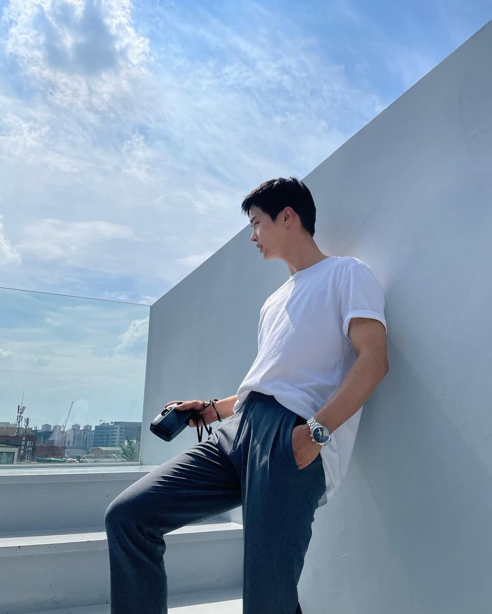 Merry_CHA0630's tweet photo. 오늘의 기록_20210804

열심히 배워가는 중📷 #차학연 https://t.co/RVDGIEBdr5