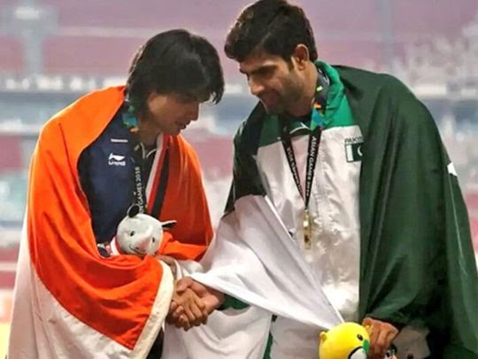 Let's celebrate today's amazing achievement at @Tokyo2020 #Athletics of these two Javelin Throw National Champions from #IND #PAK  #Asia

#NeerajChopra & #ArshadNadeem
who qualified for the finals.

This photo from #asiangames2018 

Caption this pic & best wins an AFI jersey💪🏻