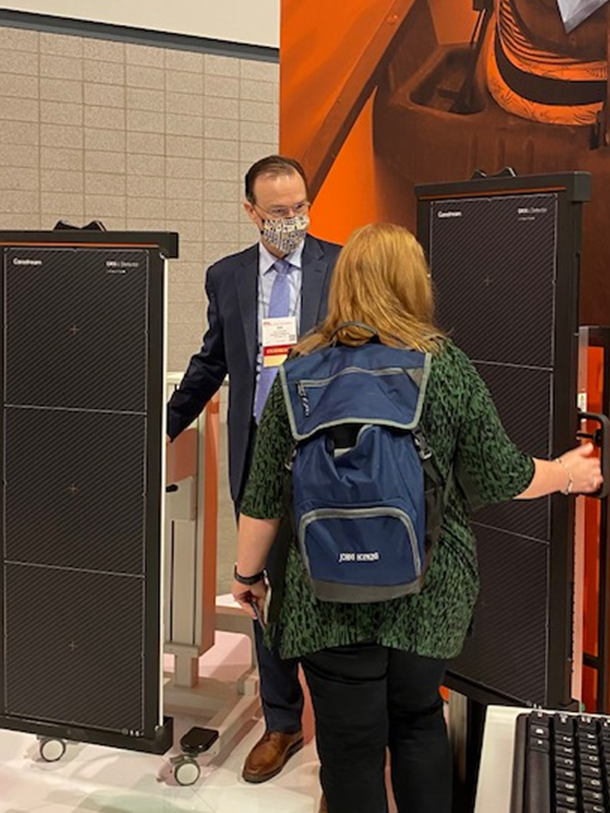 Carestream's tweet photo. There's a lot to love about our DRX-L detector for #longlengthimaging - 51 inches to be exact, but only one exposure! See it in the Carestream booth #400 at #AHRA2021. #carestreamcares https://t.co/fUVx3budAs