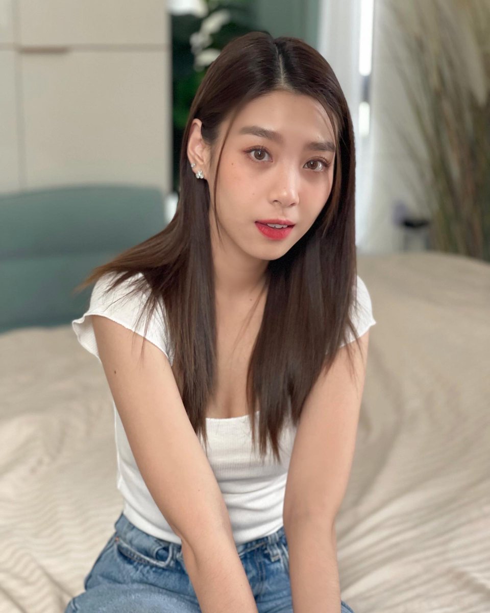 khondeesign's tweet photo. 530❤️ เหมือนกันก๊าบบบบ #imyt
#BNK48 #Kaewbnk48 https://t.co/0bfY8M9CCa