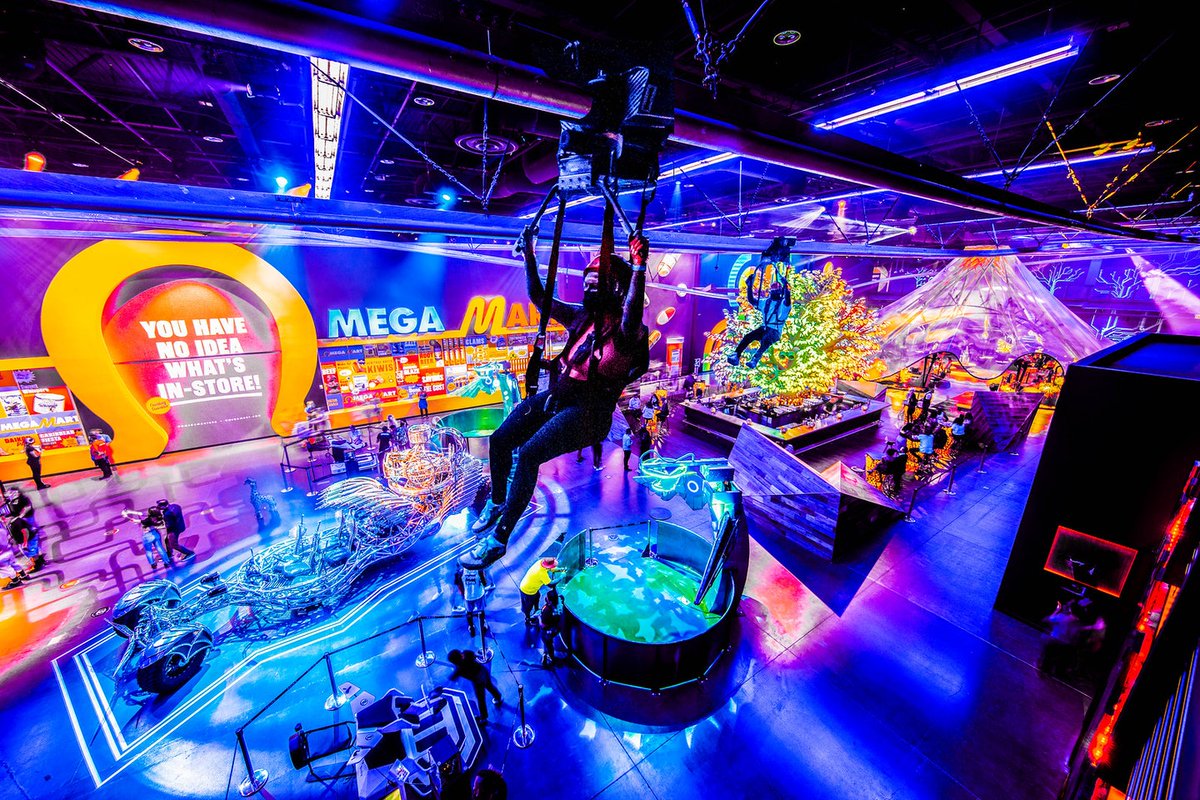 Brands in the US are increasingly embracing experiential experiences in retail... and of course, are going BIG. Some great examples from @bizbash

bizbash.com/production-str…

#experiential #events #retail #experientialretail