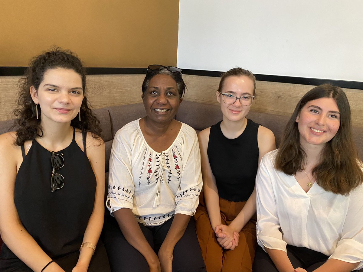 UNDPAlbania's tweet photo. Great meeting of our @EltayebLimya &amp; team w/the 3  talented albanian students who are behind the creation of  @GjejZa mobile app dedicated 2gender equality&amp;the fight against #GBV. Great commitment from the creators of the app 2end violence:Download the app https://t.co/JOHxVXDX7z https://t.co/nlX3r3C50d
