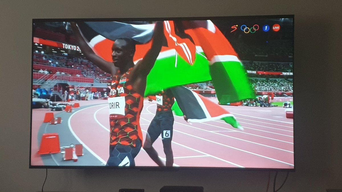 FINALLY!!! A gold for Kenya!! Emmanuel Korir bags it in a 1-2 finish in the 800m!