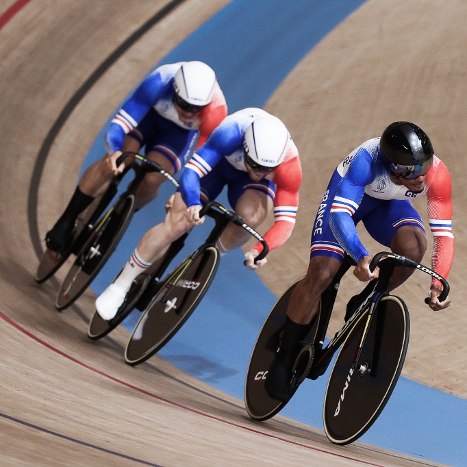 corimawheels's tweet photo. Congratulations to @FlorianGrengbo, @Seb91120, @hr_helal and @LanderneauMel for delivering an impressive performance finishing third of the team sprint race🥉🇯🇵
#corima #corimacarbon #carbonwheels #carbon #performance #cycling #cyclingwheels #trackwheels #trackcycling #tokyo https://t.co/dPw8IJYzCN