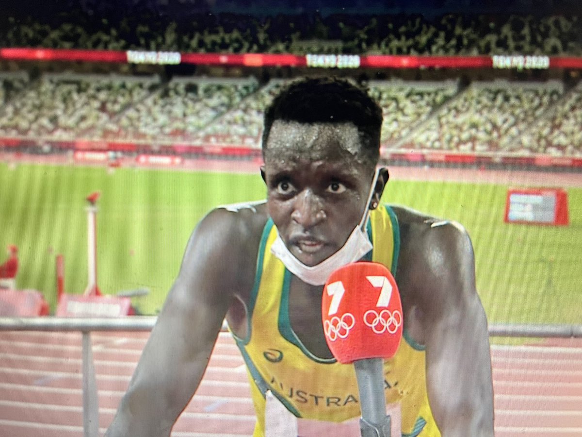 Craig_Foster's tweet photo. ‘We’re just human at the end of the day..’

Well said brother. 

👏👏👏 @pbol800 

Seeing you run your ❤️ out in green and gold gives great hope for the Australia we know we can be. #Tokyo2020 https://t.co/HAxvnTS9u8