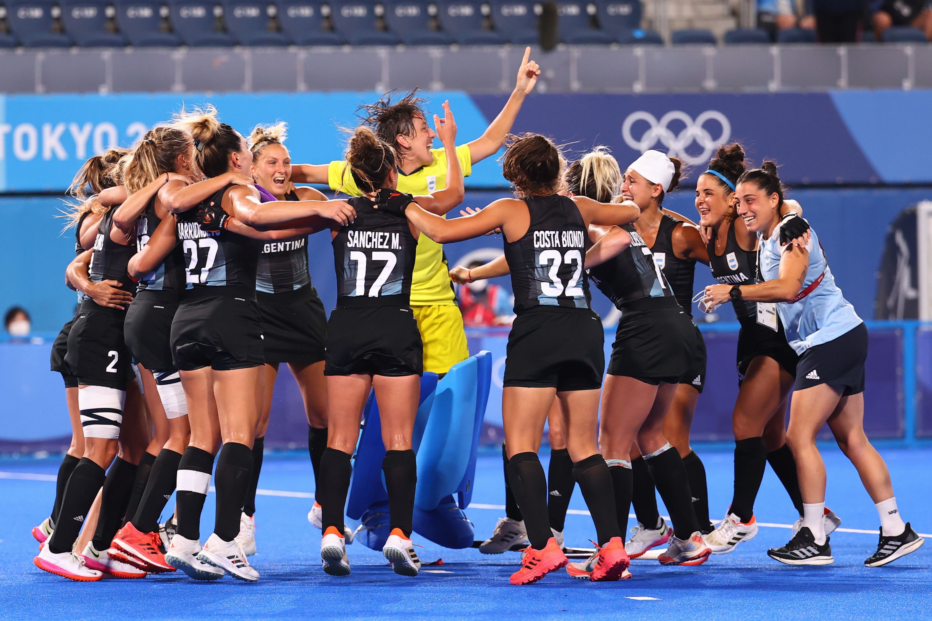 Las Leonas le ganaron a la India, se aseguraron una medalla e irán por el oro en Tokio