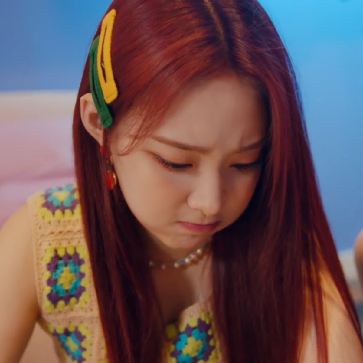 she’s angy
#조아 ♡ #위클리 ♡ #zoa ♡ #weeekly
#홀리데이파티_참석은_누가할래
#PlayGame_Holiday
